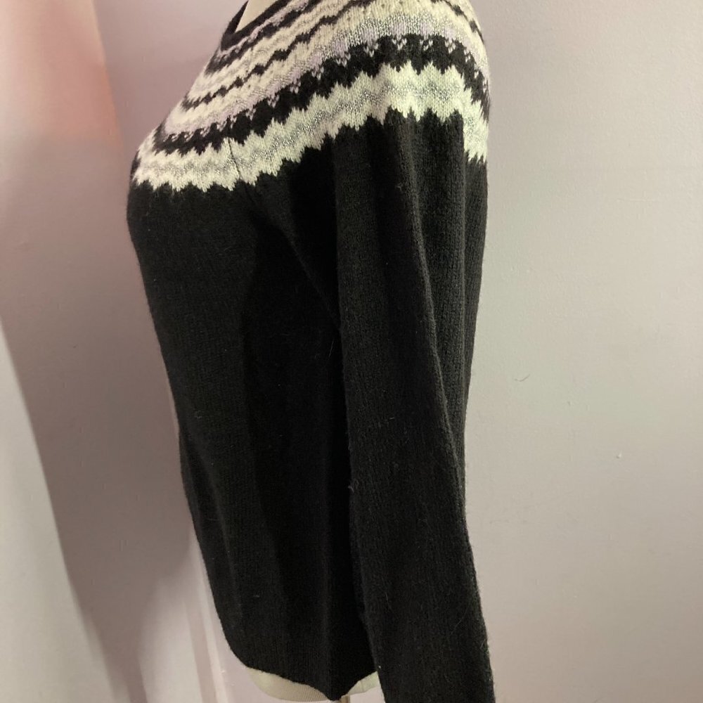 Elle Sweater, NWT, Size S - Picture 3 of 12